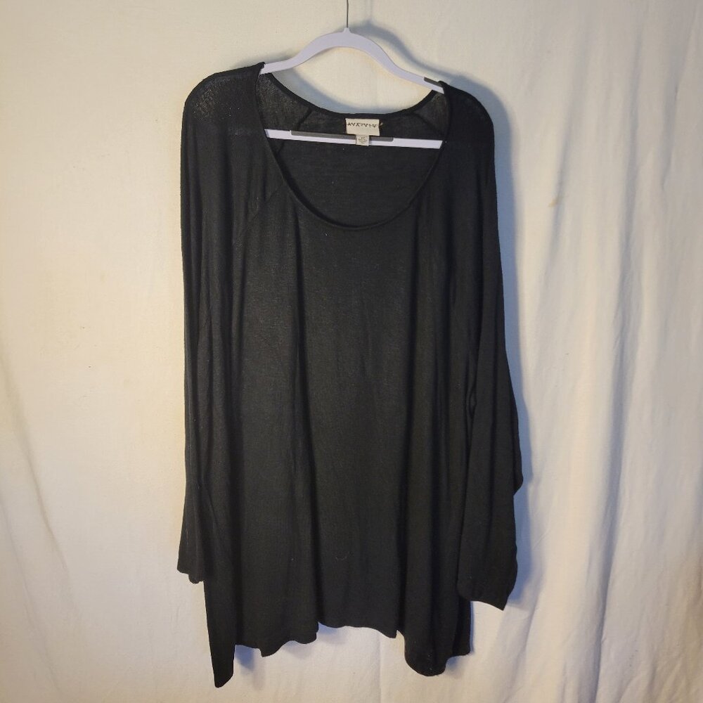Womens Plus Size Blouse By Ava Viv. Size 4x.  Black.  -- ITEM #1683